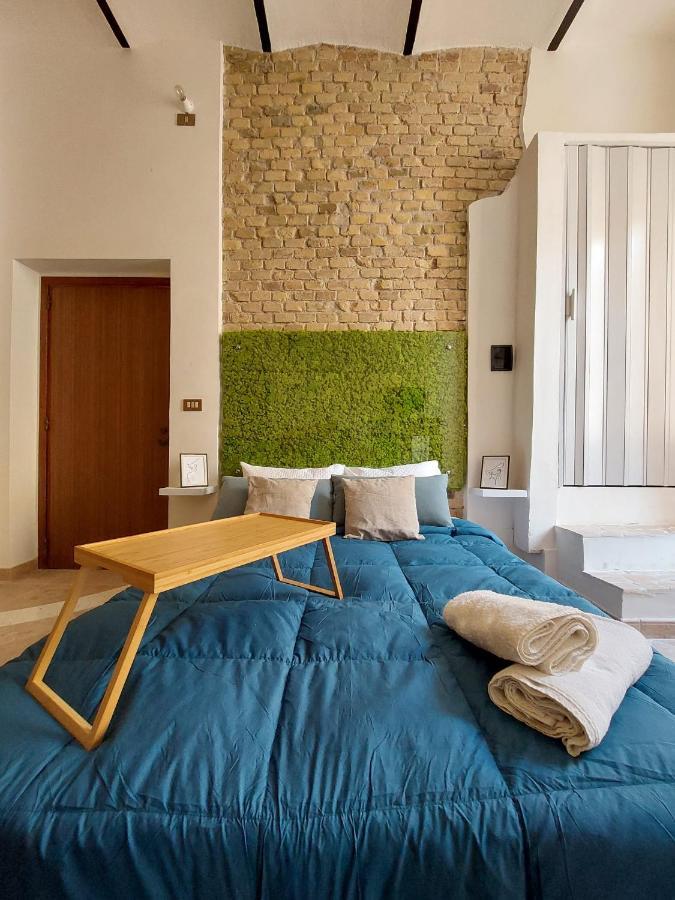 Bed and Breakfast Tiny House Термолі Екстер'єр фото
